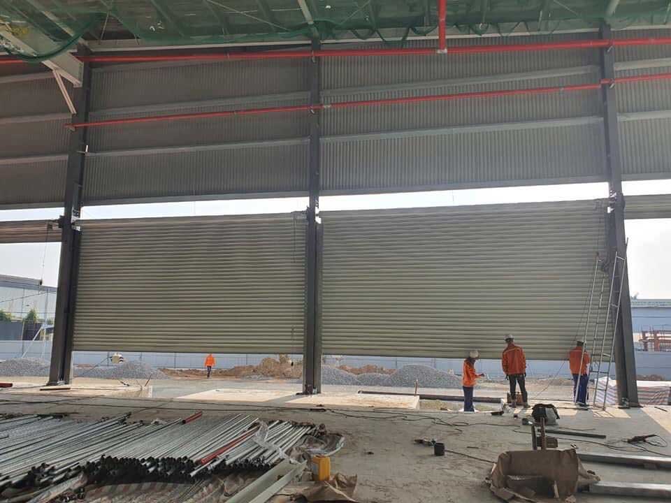 Hình ảnh cửa siêu trường 4